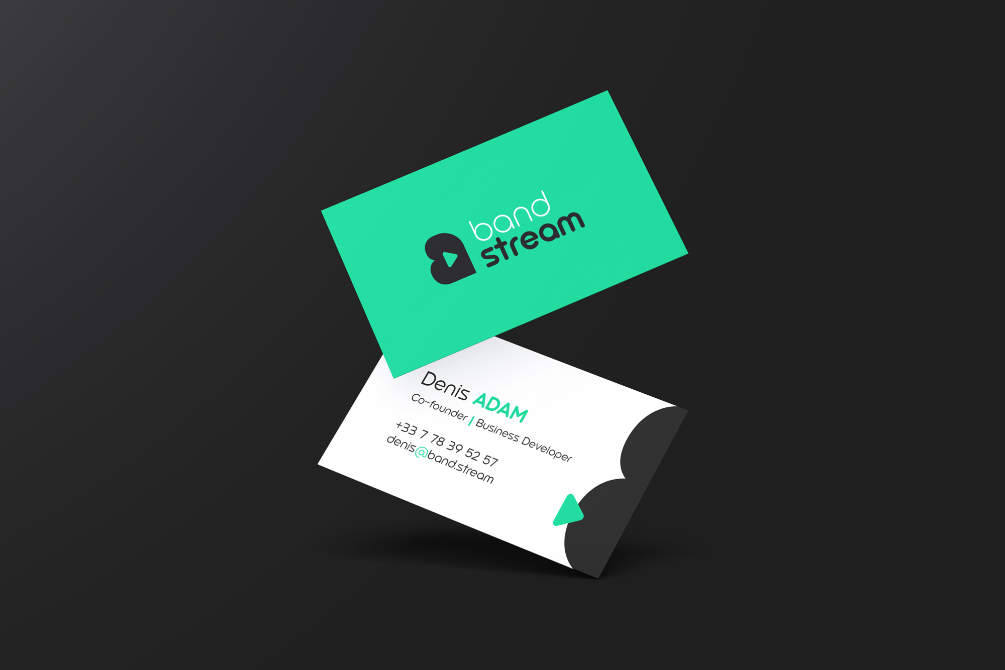 02-Business-Card-Mockup
