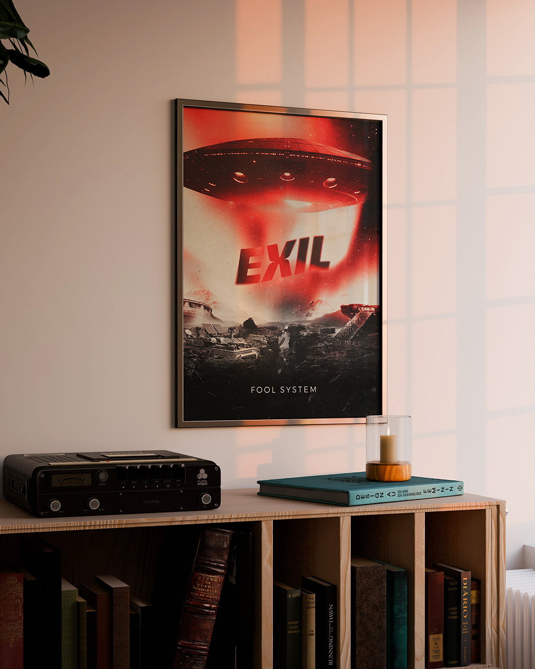 Affiche de l'album Exil de Fool system, illustrant un univers sombre futuriste, dans des teintes de gris et de rouge, qui reflète ce sentiment d’un monde qui brûle de l’intérieur, un système qui s’effondre, l'exil comme seule issue.